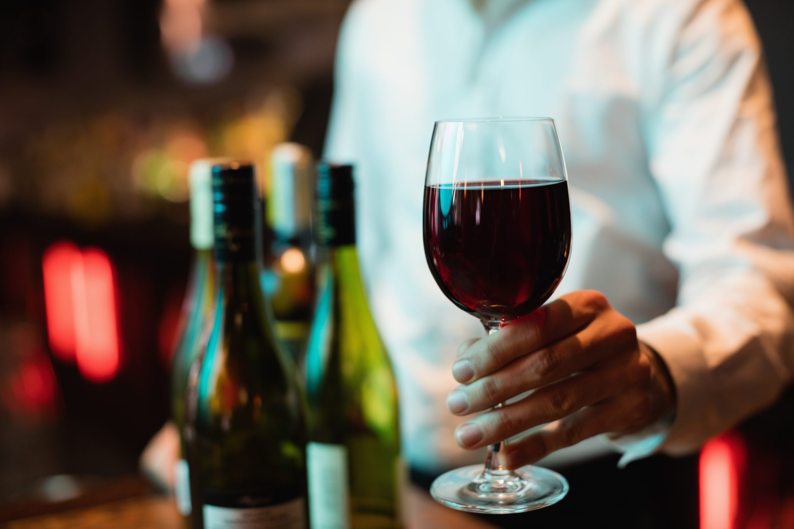 How to Make the Most of Your First Wine Tasting